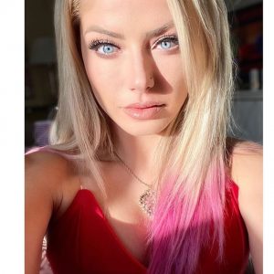 Alexa_Bliss_WWE_Celebrity_reputation_online (1)