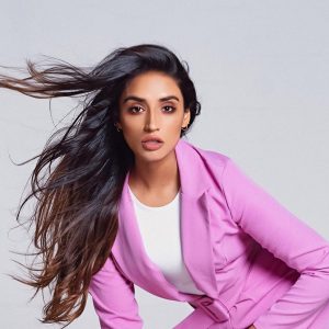 Rukku Nahar Instagram Pics (11)